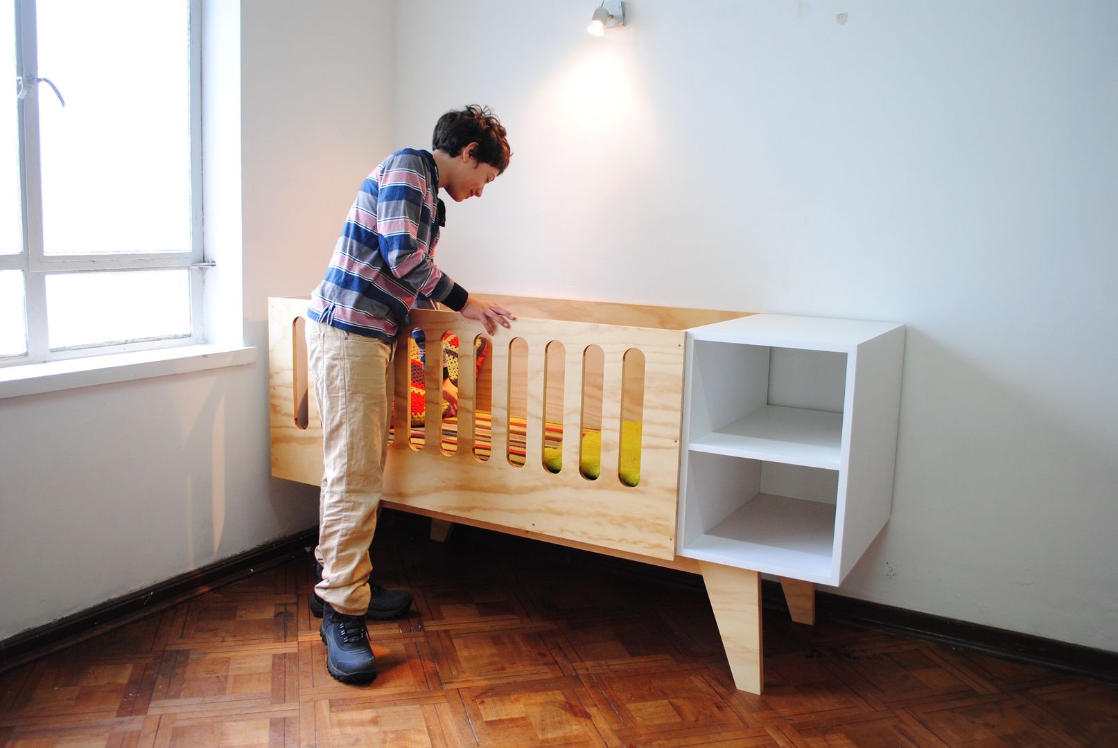 Muebles vintage, vez diseño vez diseño Nursery/kid’s room Beds & cribs