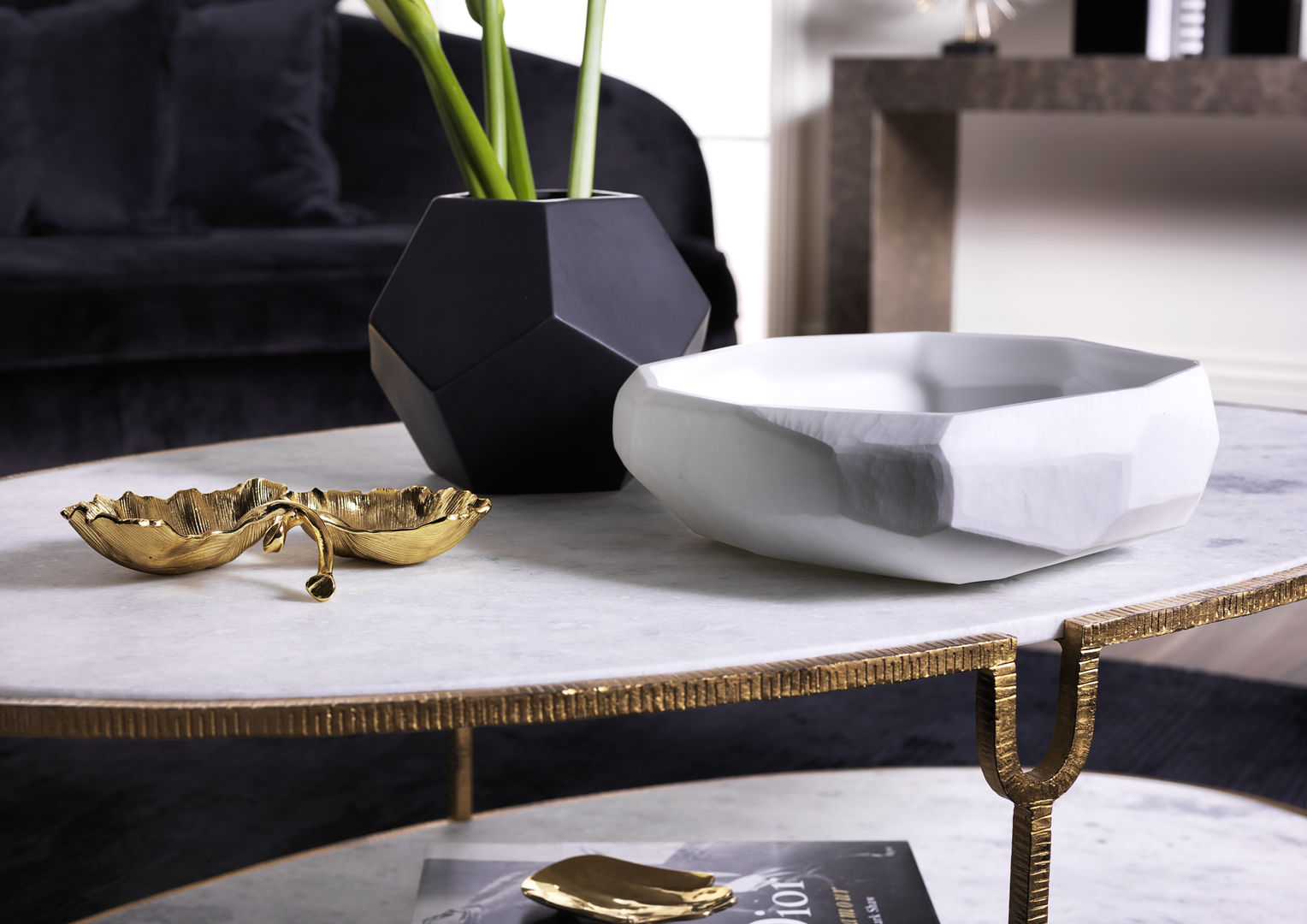 SS16 Style Guide - Refined Monochrome Collection - Living Room coffee table LuxDeco Moderne woonkamers Accessoires & decoratie