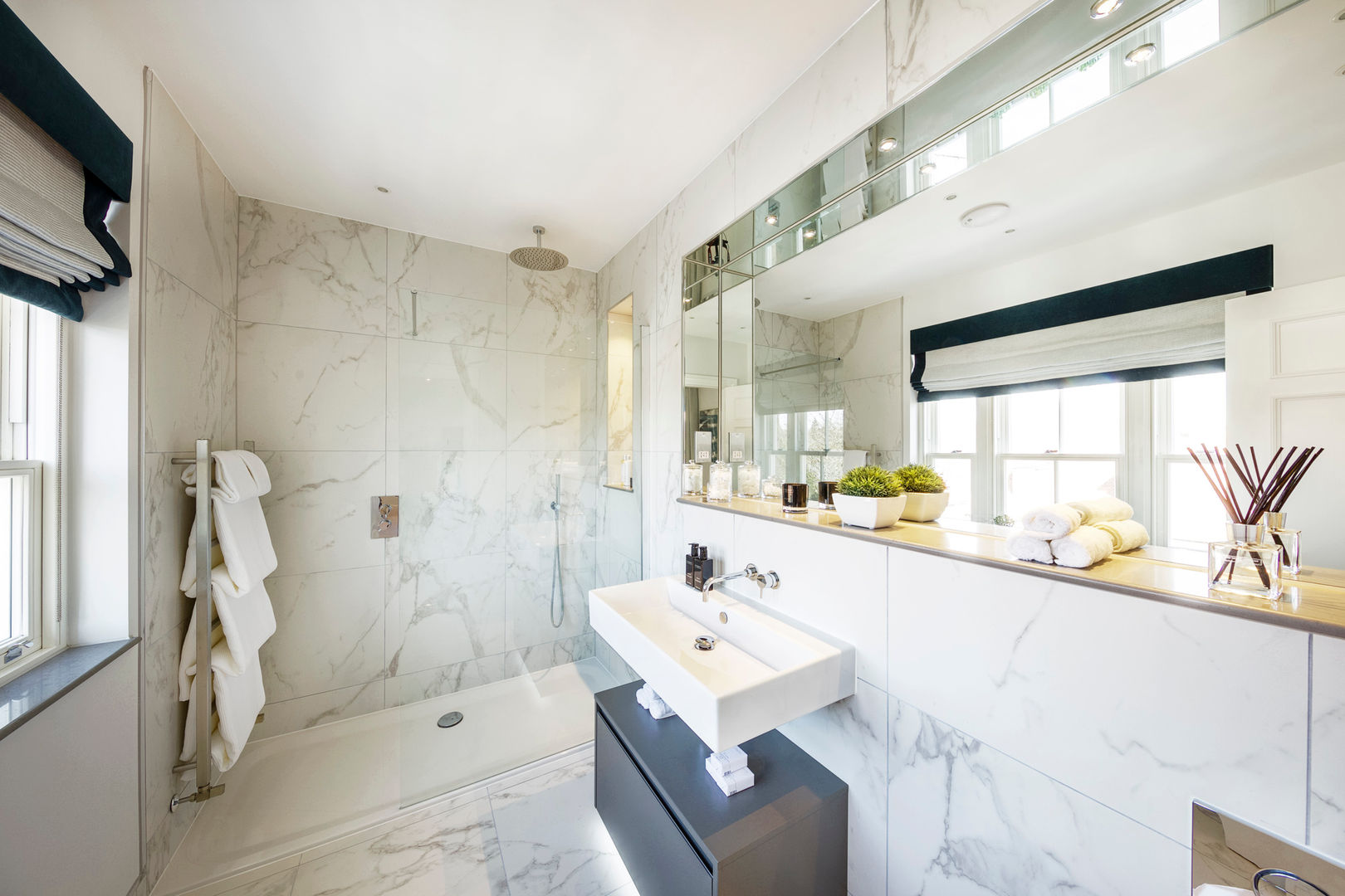 Master Ensuite Studio Hooton Modern style bedroom Master ensuite,ensuite,bathroom,accessories,tiles,vanity unit,shower,basin,marble