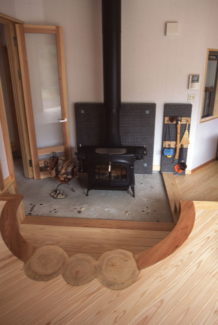 囲炉裏型ストーブ ストーブ 囲炉裏 - 静岡県の家具