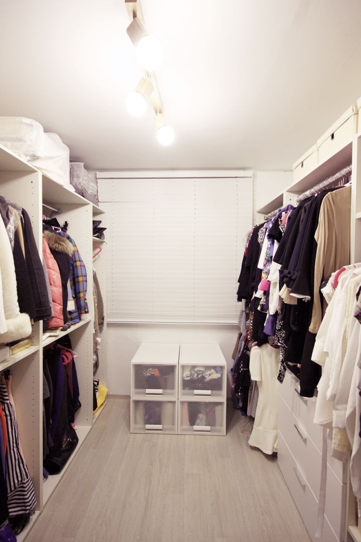 역삼동 투룸 싱글녀 홈스타일링 (Yeoksam homestyling), homelatte homelatte Modern dressing room