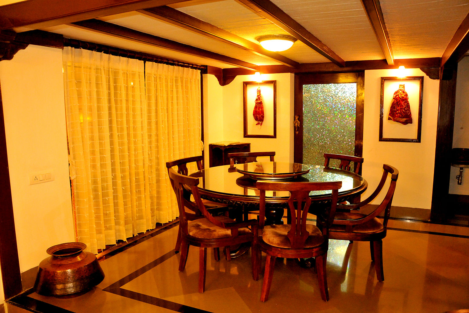 Dhiren Tharnani, IMAGE N SHAPE IMAGE N SHAPE Modern dining room