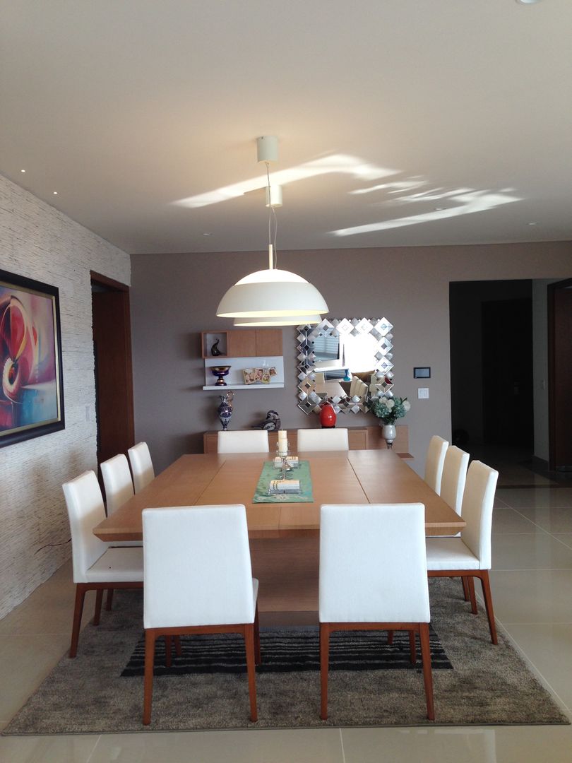 Apartamento Majestic 2103, John Robles Arquitectos John Robles Arquitectos Modern dining room