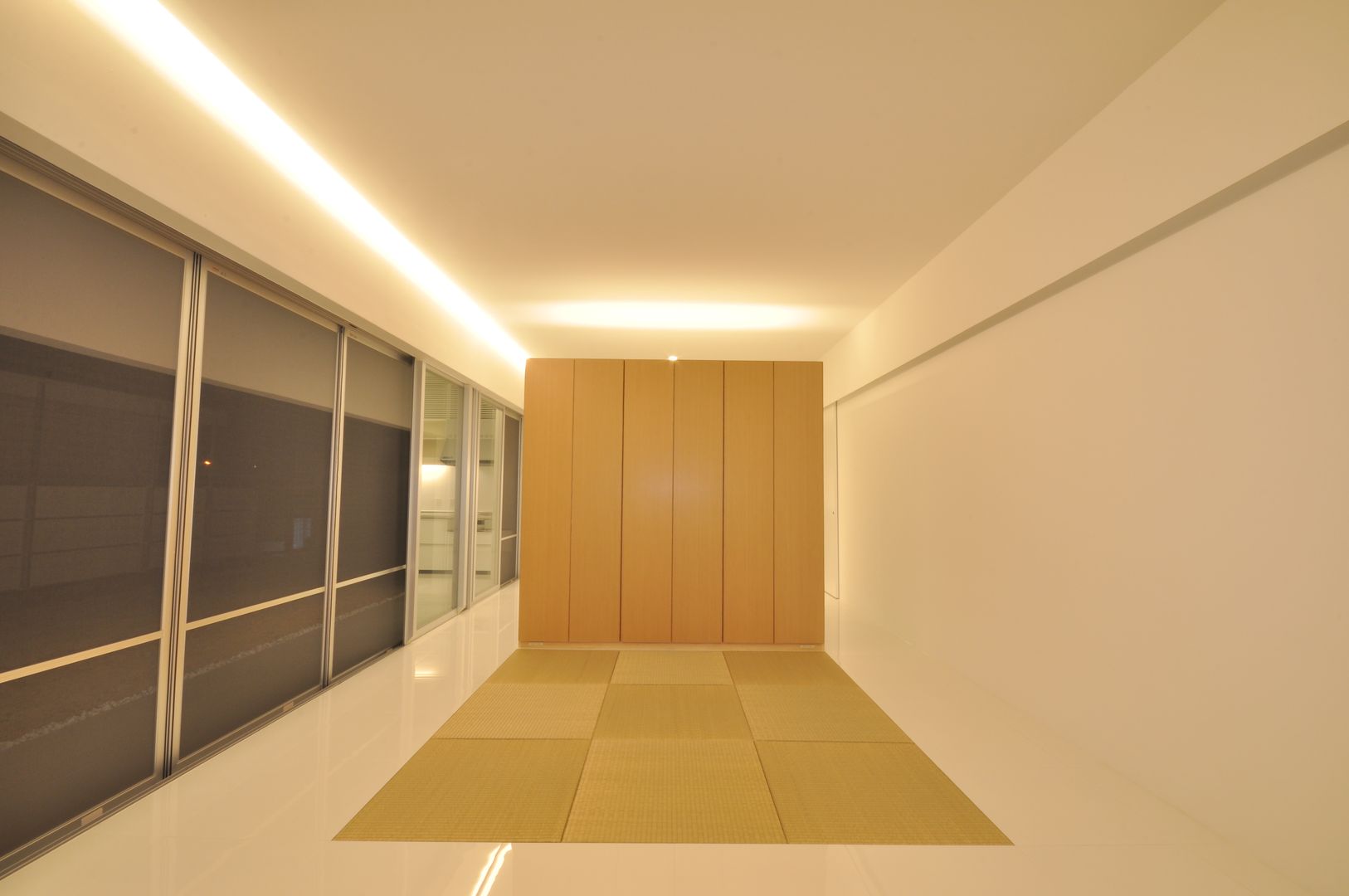 Os-HOUSE, 門一級建築士事務所 門一級建築士事務所 Living room Wood-Plastic Composite