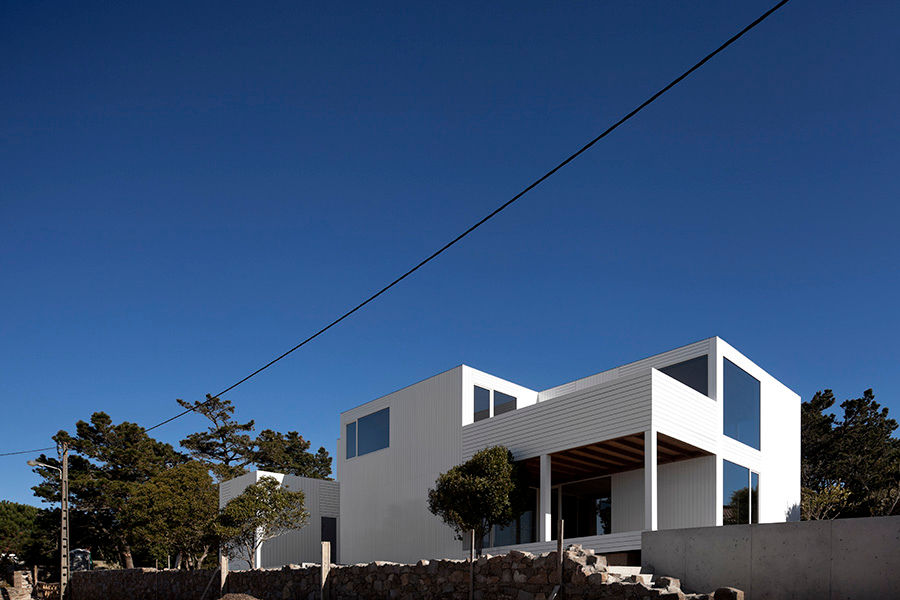 Treehouse Cabo da Roca, Jular Madeiras Jular Madeiras Minimalist houses