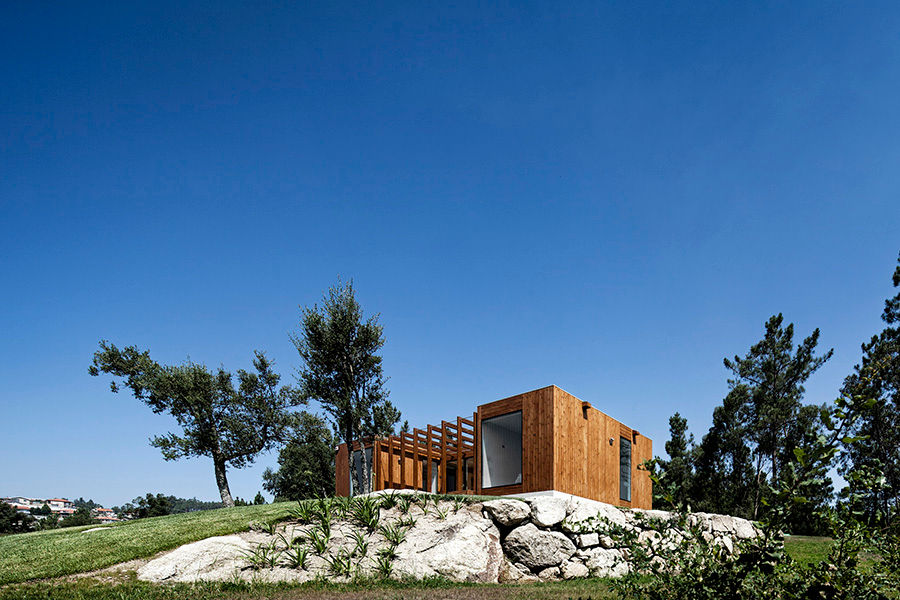 Treehouse Douro, Jular Madeiras Jular Madeiras Casas modernas Madera Acabado en madera