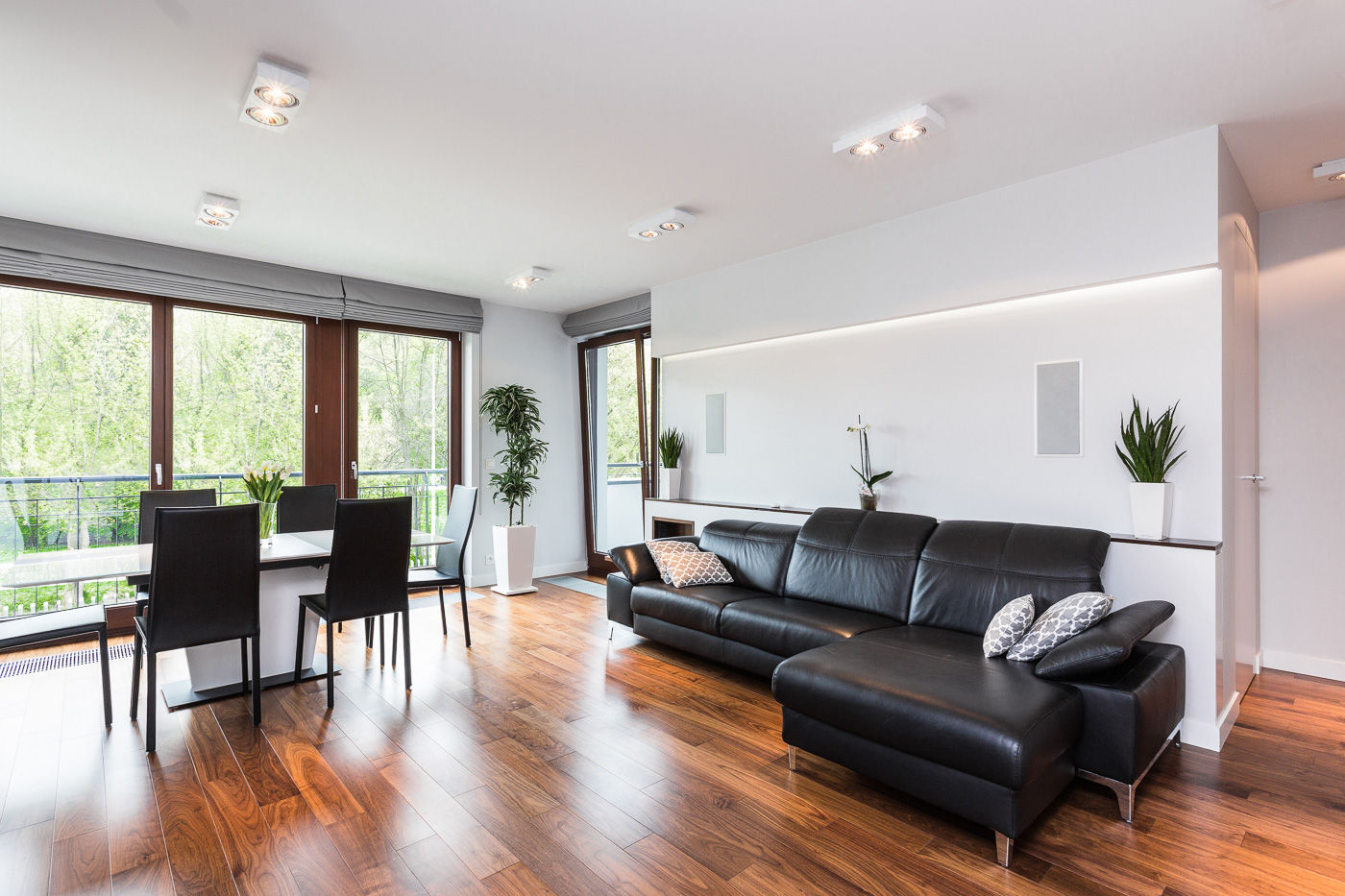 Apartament na pięknej Ochocie, Michał Młynarczyk Fotograf Wnętrz Michał Młynarczyk Fotograf Wnętrz Modern living room