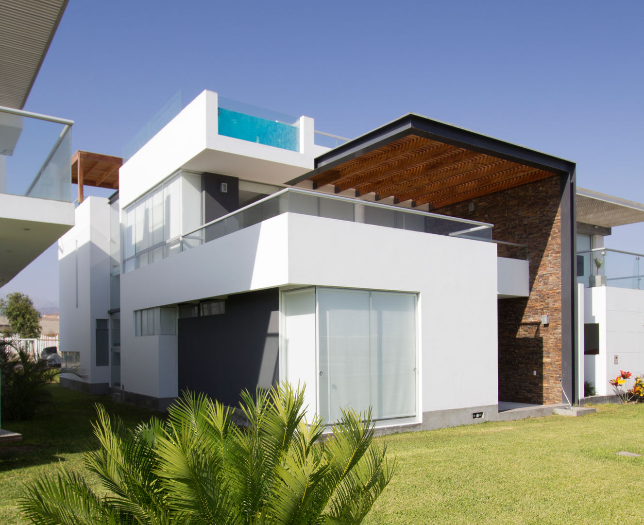 CASA DE PLAYA BARRÓN, ARKILINEA ARKILINEA Minimalist houses