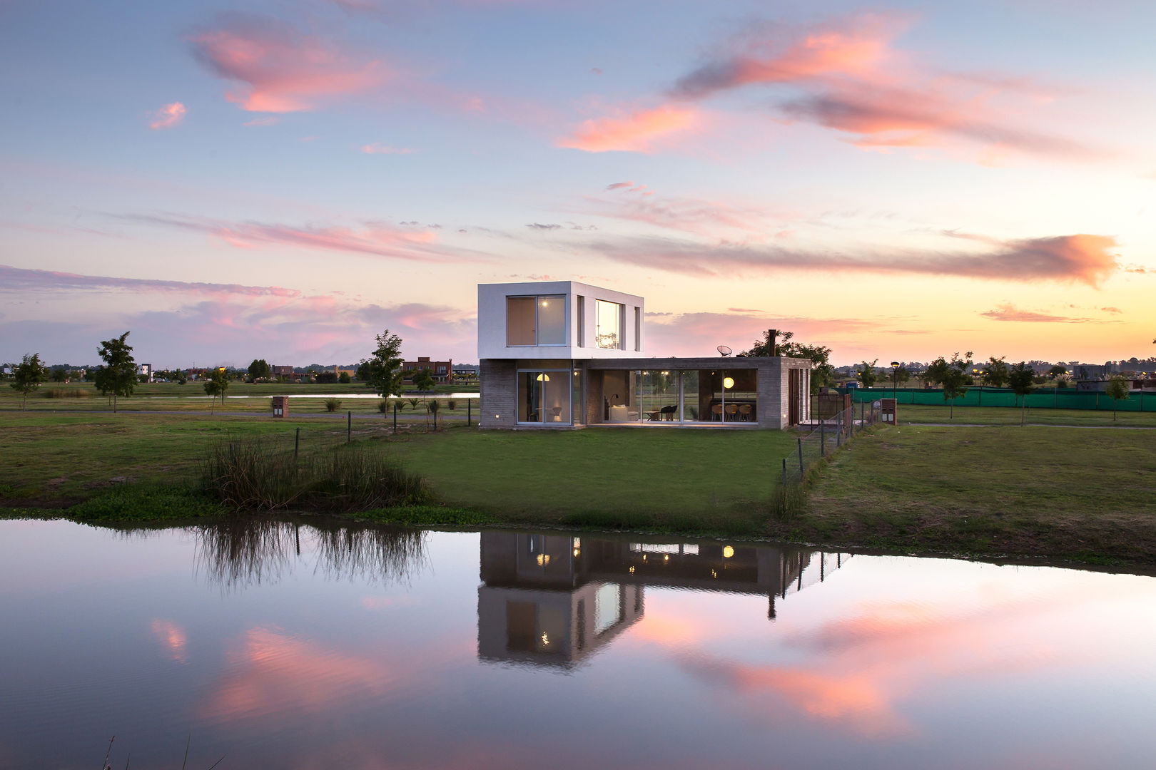 Casa CG342 - Casa sustentable, BAM! arquitectura BAM! arquitectura Modern Houses Concrete