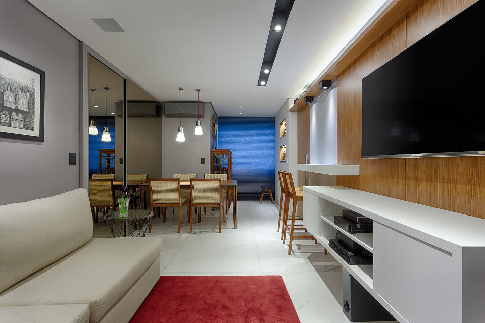 Apartamento 75m², Emmanuelle Eduardo Arquitetura e Interiores Emmanuelle Eduardo Arquitetura e Interiores 现代客厅設計點子、靈感 & 圖片