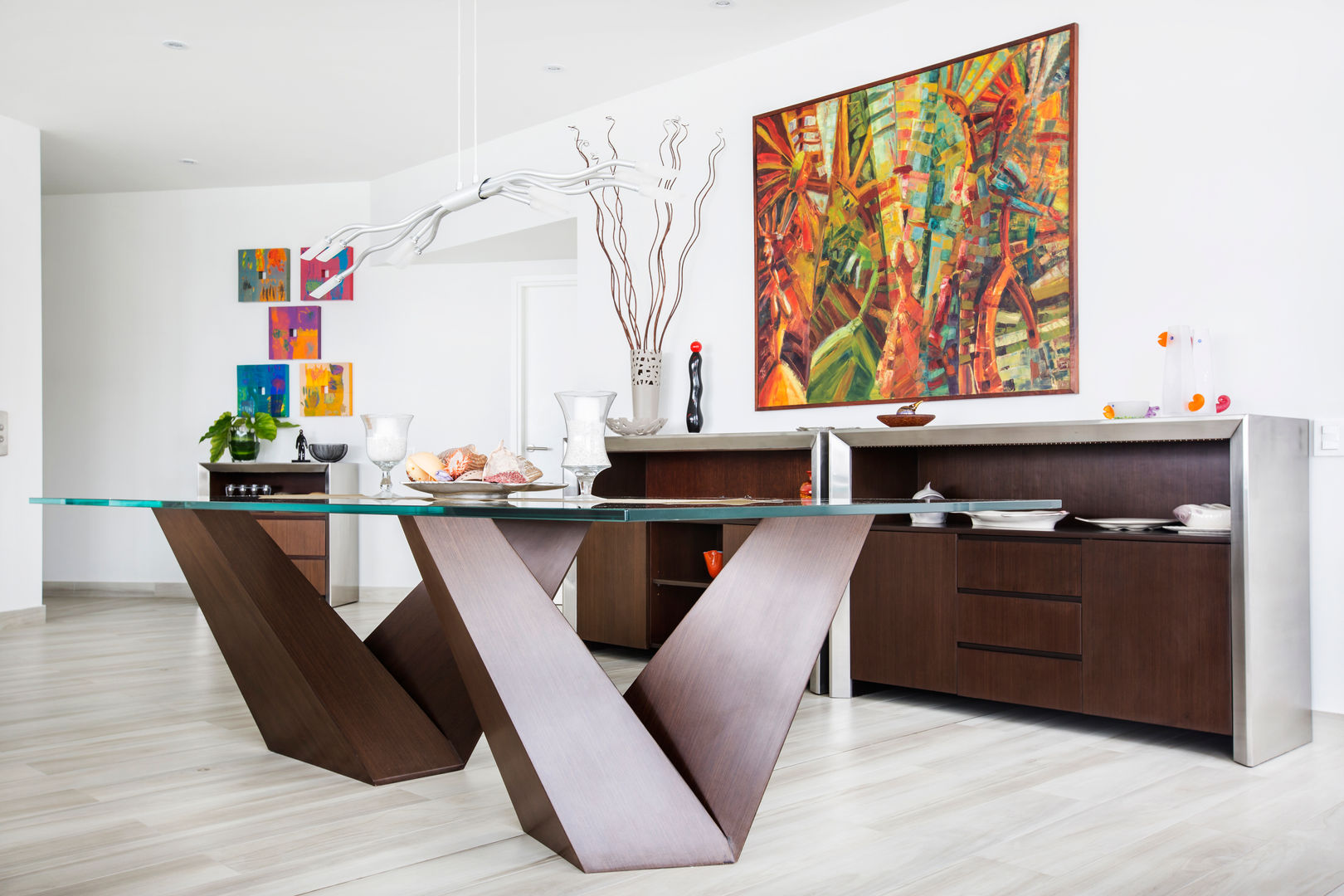 Diseño de mesa homify Comedores de estilo moderno