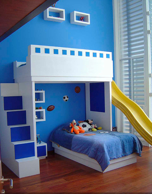 Recámara niño AParquitectos Dormitorios infantiles modernos recamara,niño,cuarto de niño,azul,resbaladilla