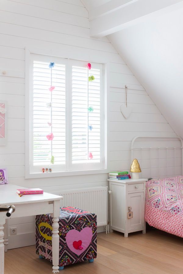 Landelijke woning MiCasa, Brand I BBA Architecten Brand I BBA Architecten Country style nursery/kids room