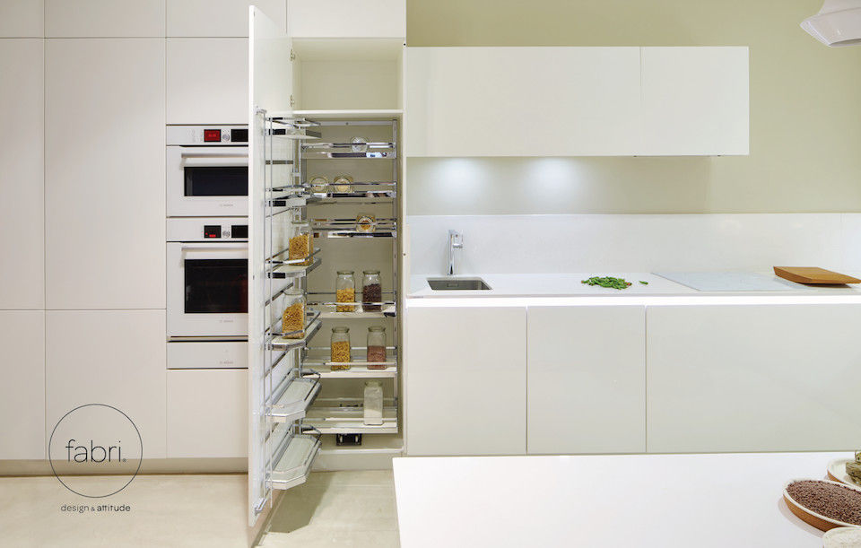 Stylish compact, FABRI FABRI Minimalist kitchen