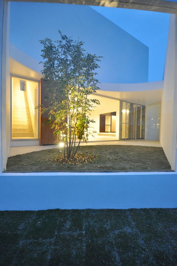 ODMR-HOUSE, 門一級建築士事務所 門一級建築士事務所 Casas modernas Vidro