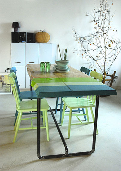 *VERONICA'S TABLE*, Le 18:00 Le 18:00 Scandinavian style dining room Solid Wood Multicolored