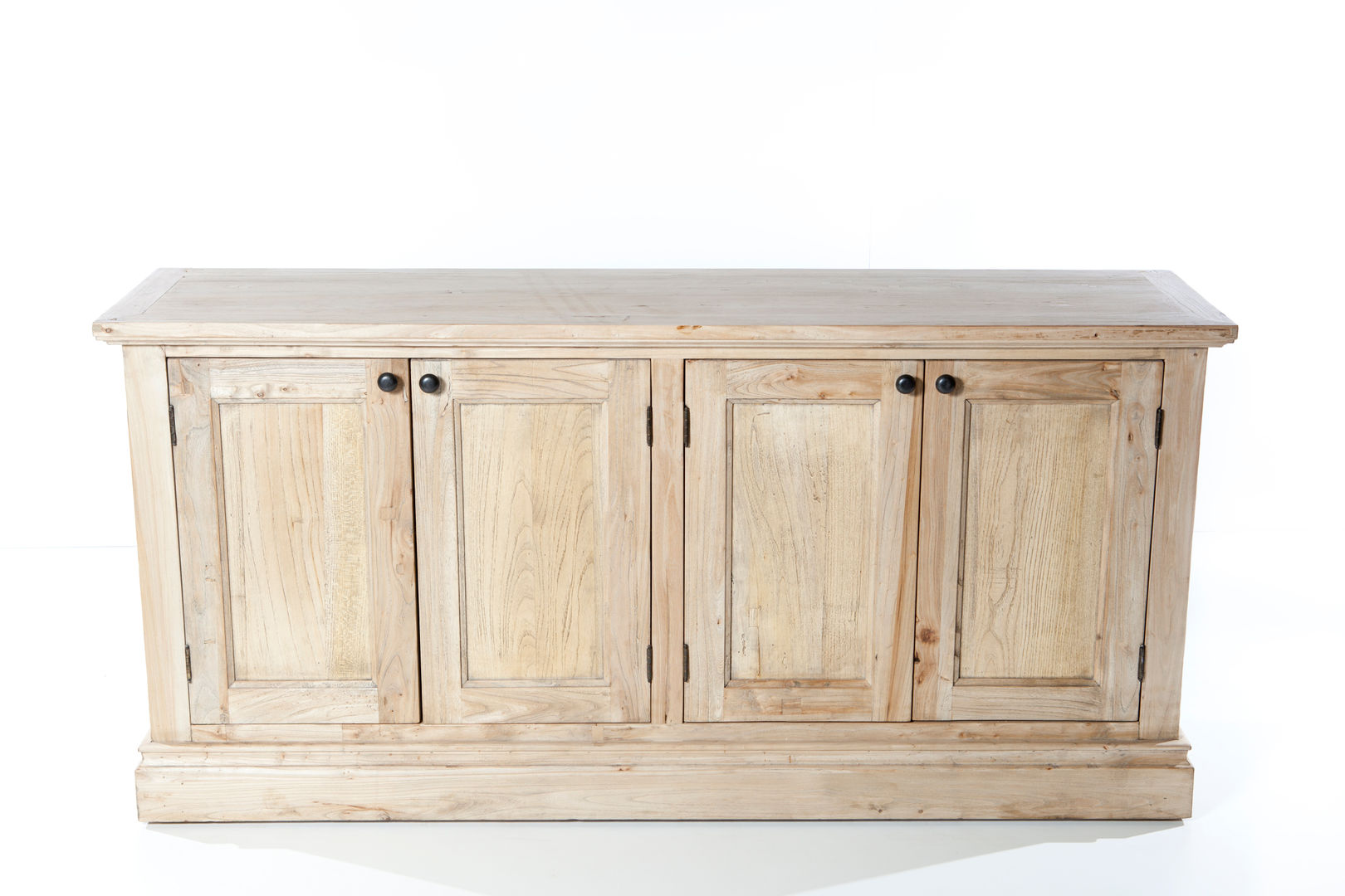 homify Rustic style dining room Dressers & sideboards