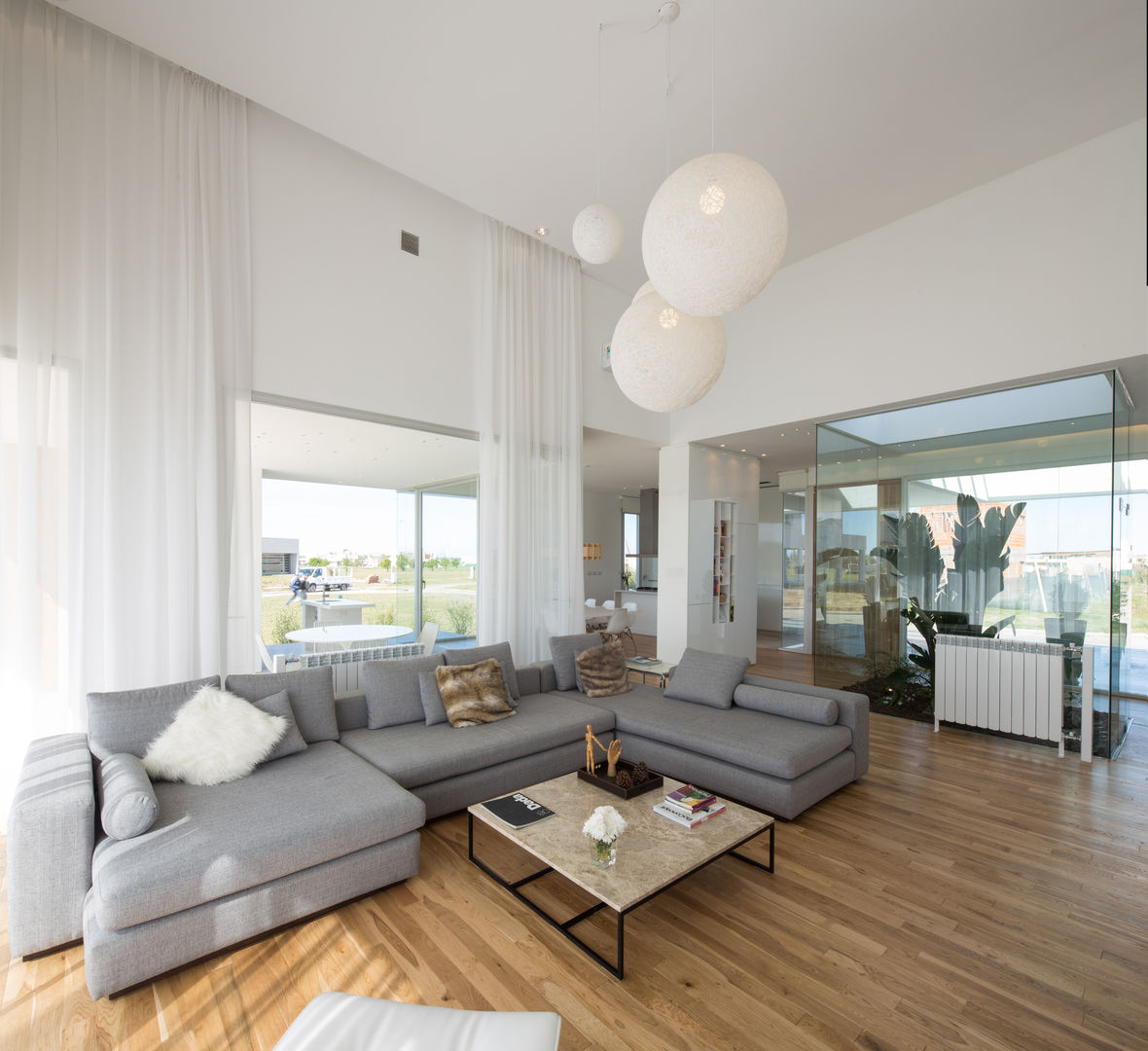 CASA VC - BARRIO SAN SEBASTIÁN- FUNES, VISMARACORSI ARQUITECTOS VISMARACORSI ARQUITECTOS Living room