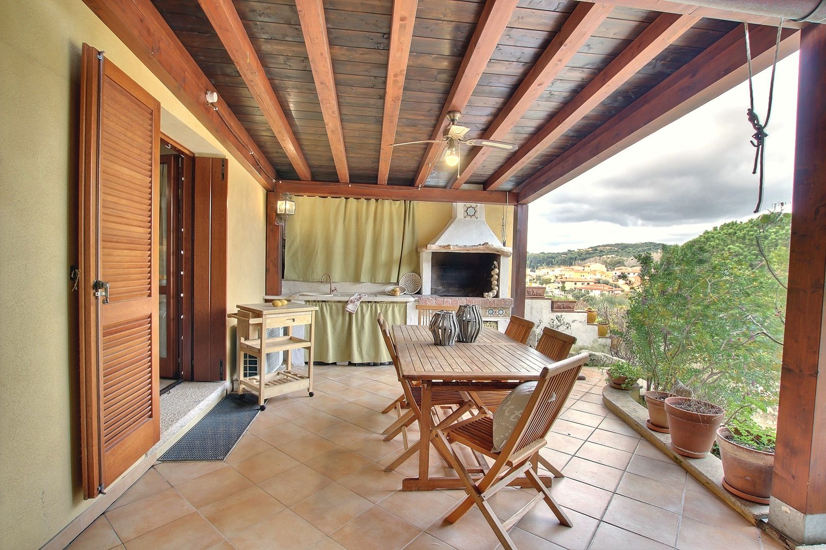 homify Mediterranean style balcony, veranda & terrace
