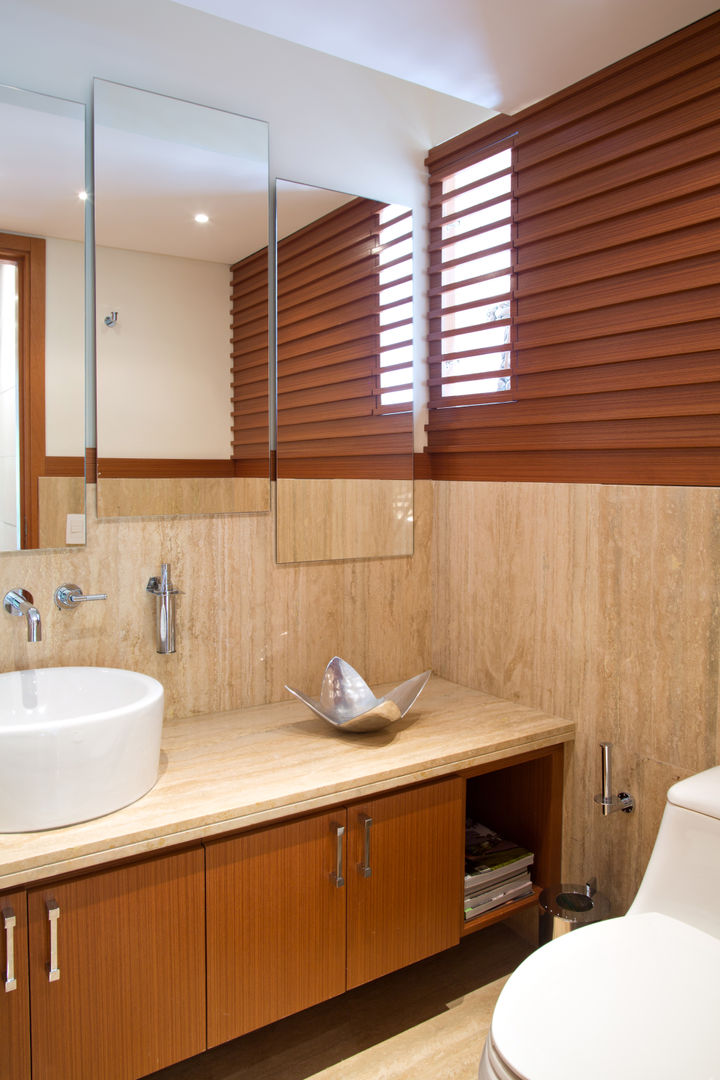 Vivienda 609, Objetos DAC Objetos DAC Baños de estilo moderno mobiliario para el baño,baño pequeño,baño visita,carpinteria