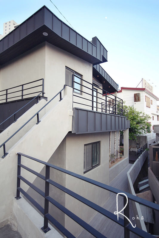미니멀한 자연주의 감성주택, 33평 주택리모델링, 로하디자인 로하디자인 Maisons minimalistes