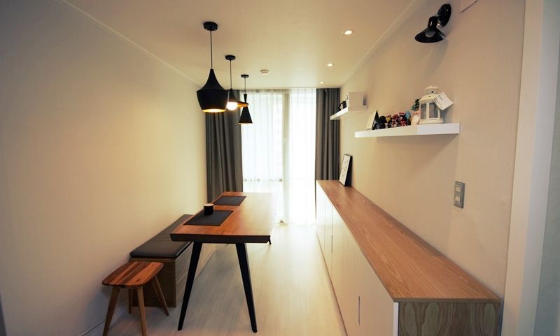 22평 복도식 모던 홈스타일링, homelatte homelatte Modern living room