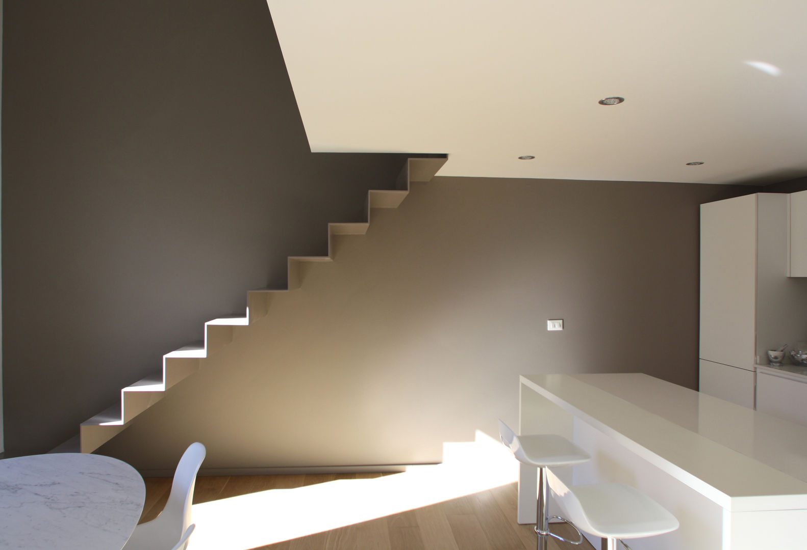 Casa F - Firenze, Filippo Rak Architetto Filippo Rak Architetto Corredores, halls e escadas minimalistas