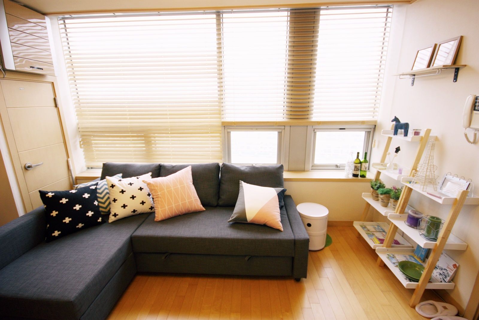 내츄럴한 12평 오피스텔 홈스타일링, homelatte homelatte Living room