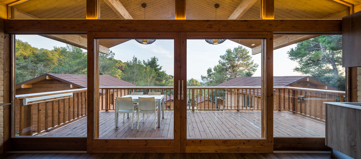 Bungalows | DOS arquitectes, Simon Garcia | arqfoto Simon Garcia | arqfoto Modern Balkon, Veranda & Teras