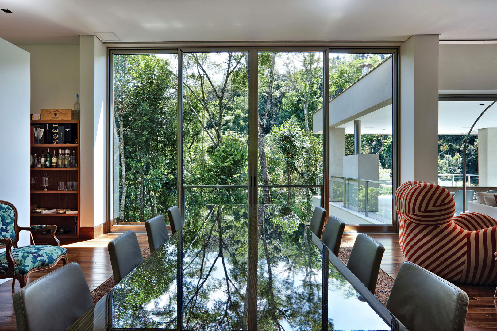 Casa Bosque da Ribeira, Lanza Arquitetos Lanza Arquitetos ระเบียง, นอกชาน