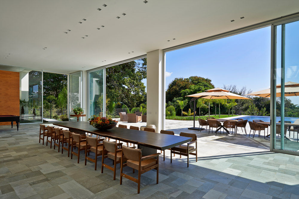 Amendoeiras Alta, Lanza Arquitetos Lanza Arquitetos Modern terrace