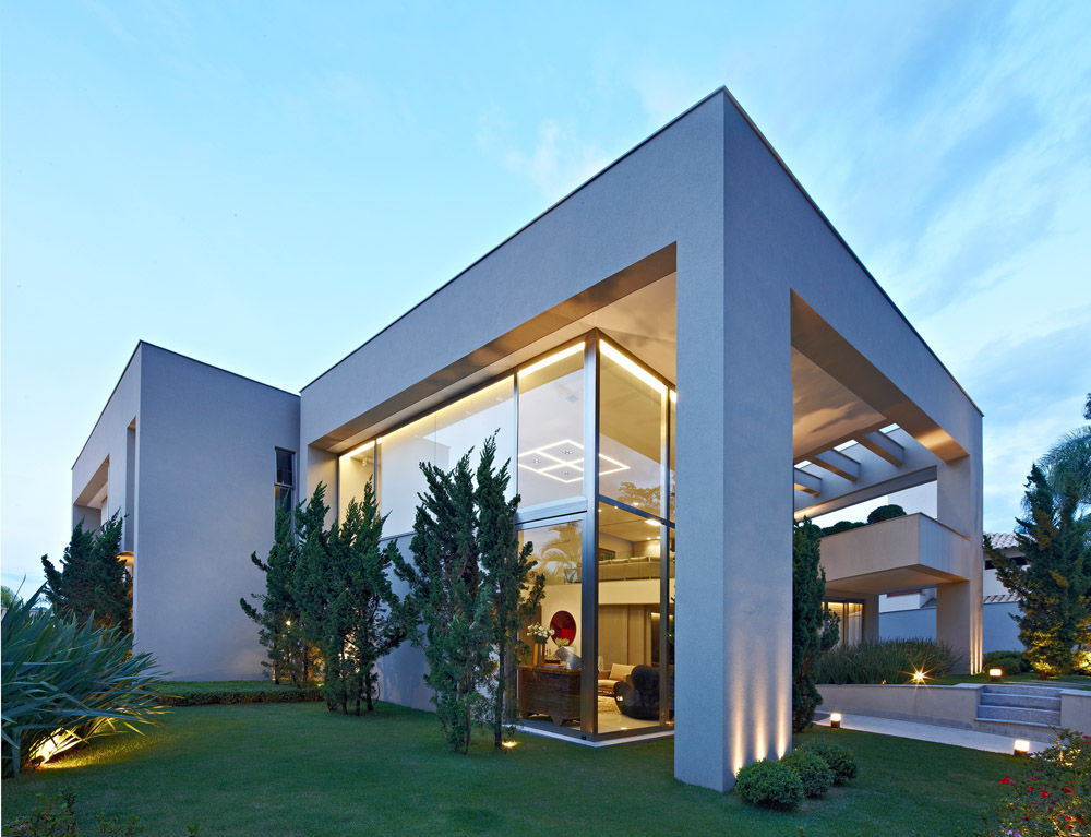 Casa no Clube dos Caçadores - BH , Lanza Arquitetos Lanza Arquitetos Casas modernas