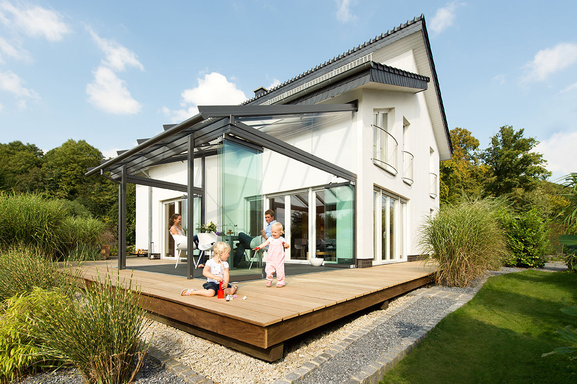 Glashaus: Wind und Wetter, bitte draußen warten!, Solarlux GmbH Solarlux GmbH Terrace