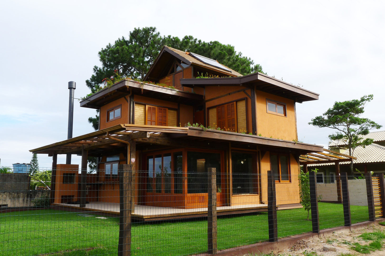 homify Rumah Gaya Rustic