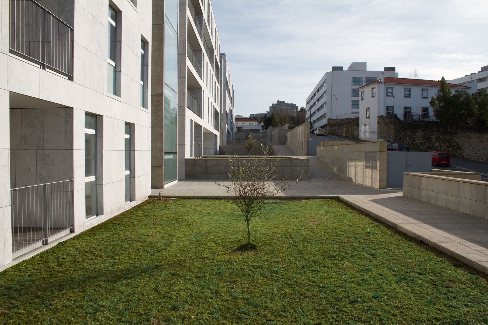 Douro á Vista, Lousinha Arquitectos Lousinha Arquitectos 모던스타일 정원