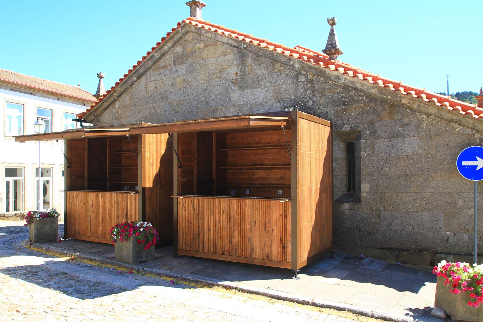 Quiosque , Lousinha Arquitectos Lousinha Arquitectos Rustic style study/office