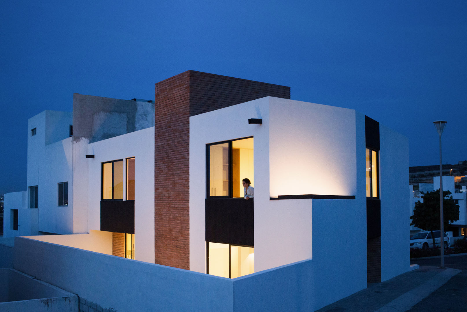 Fachada trasera Casa Rubí 70 Región 4 Arquitectura Casas de estilo minimalista