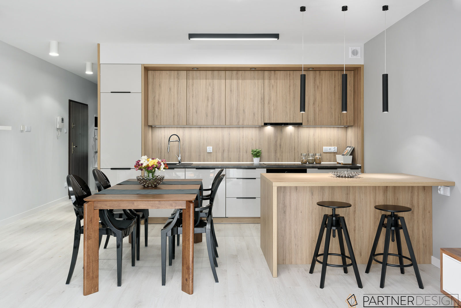 Mieszkanie pokazowe, Q2Design Q2Design Modern kitchen