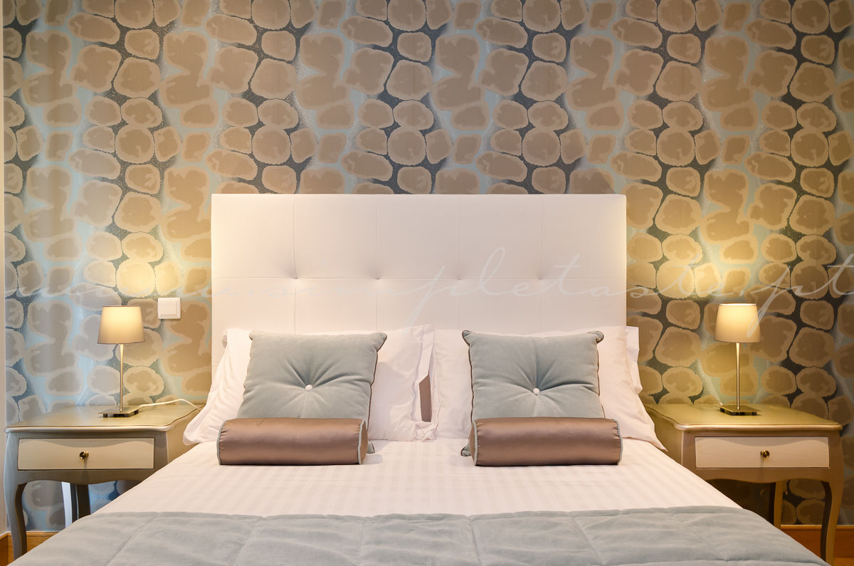 Private Interior Design Project - Apartment Vila Sol Palmyra, Simple Taste Interiors Simple Taste Interiors Classic style bedroom Beds & headboards