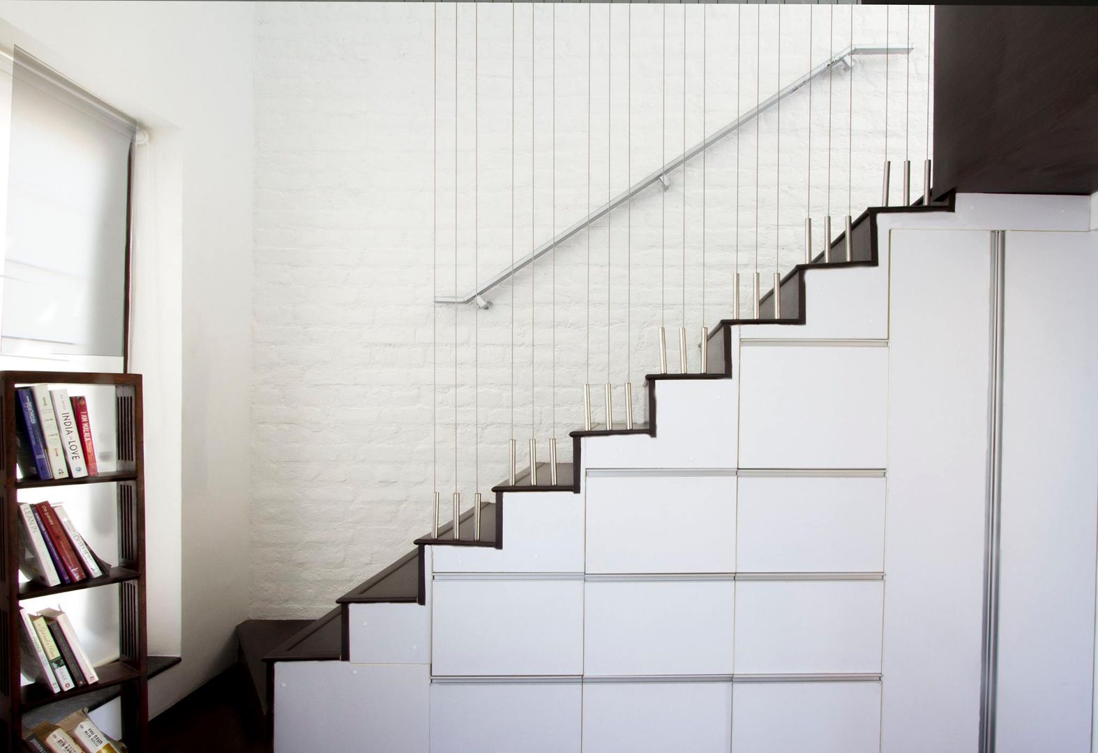 Studio Apartments, Urban Shaastra Urban Shaastra Коридор, прихожая и лестница в стиле минимализм