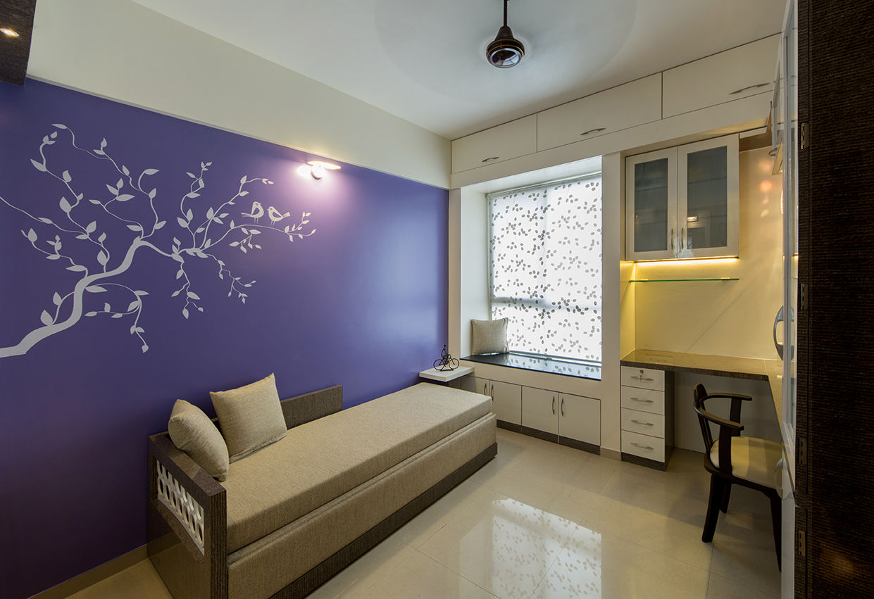 Home at Vishrantwadi, Navmiti Designs Navmiti Designs モダンスタイルの寝室