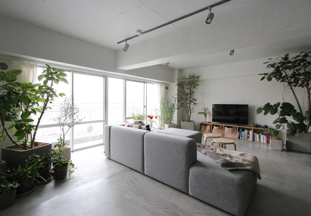 MORTAR POT, nuリノベーション nuリノベーション Minimalist living room