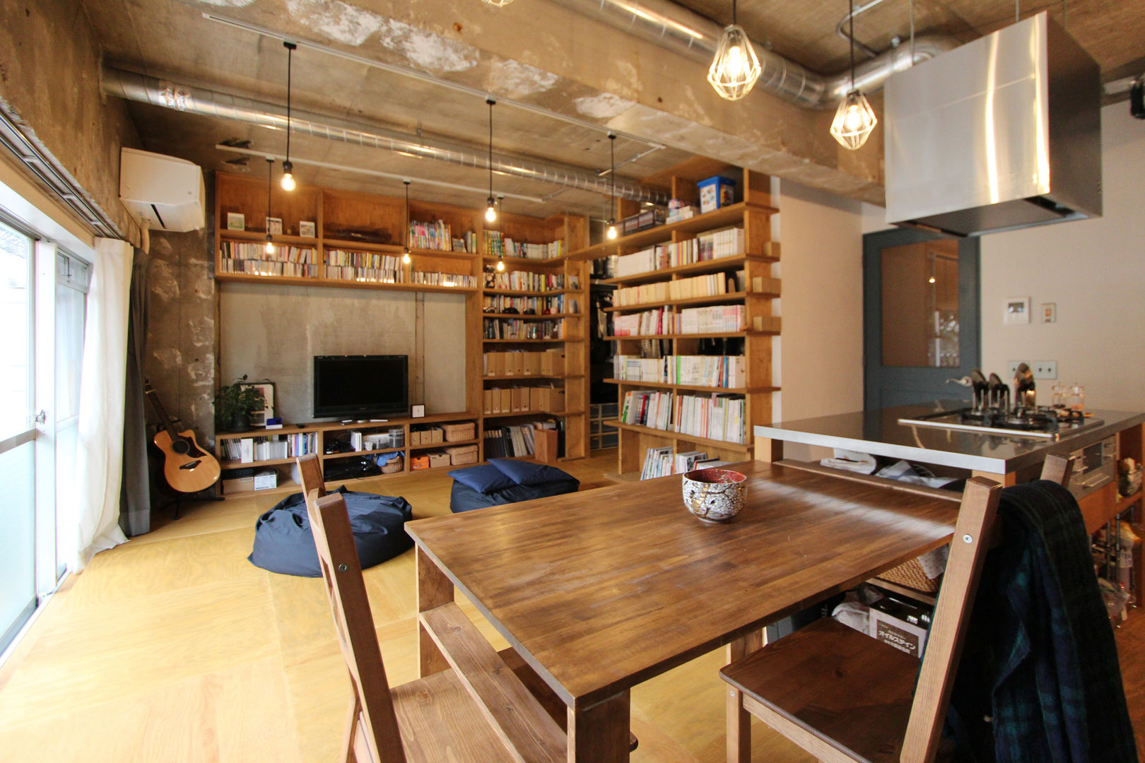 honyatosyodou, nuリノベーション nuリノベーション Modern dining room