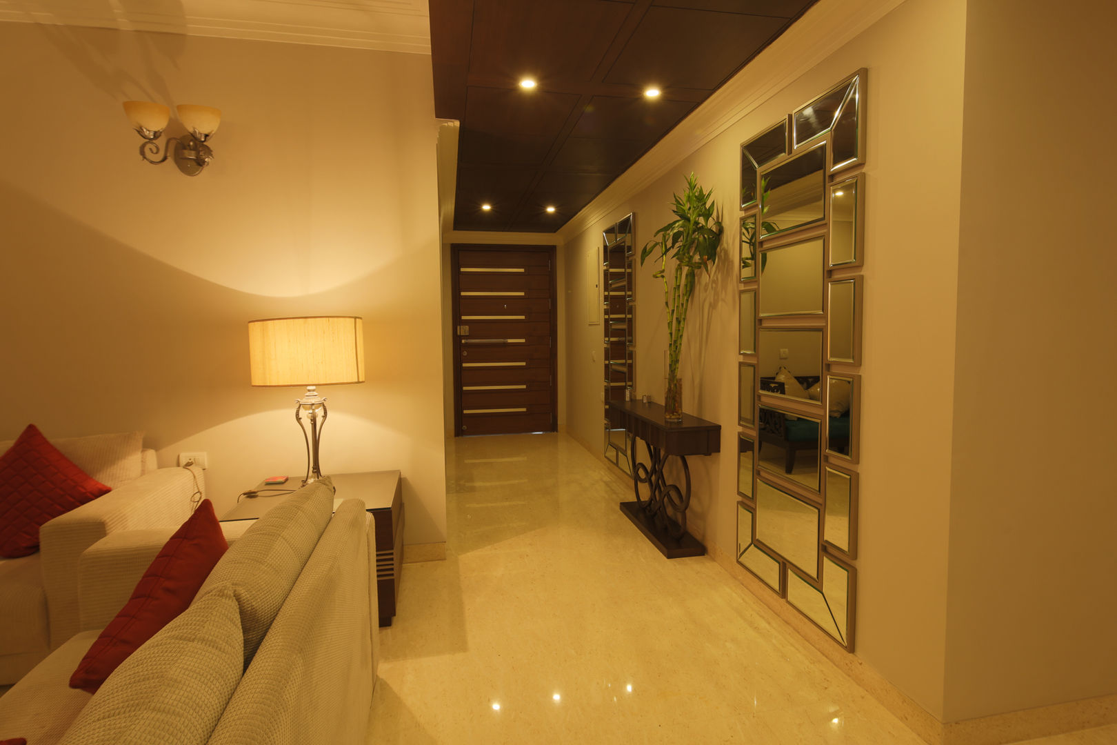 Hibiscus Gurgaon, ACQ Design ACQ Design Modern Corridor, Hallway and Staircase Lighting