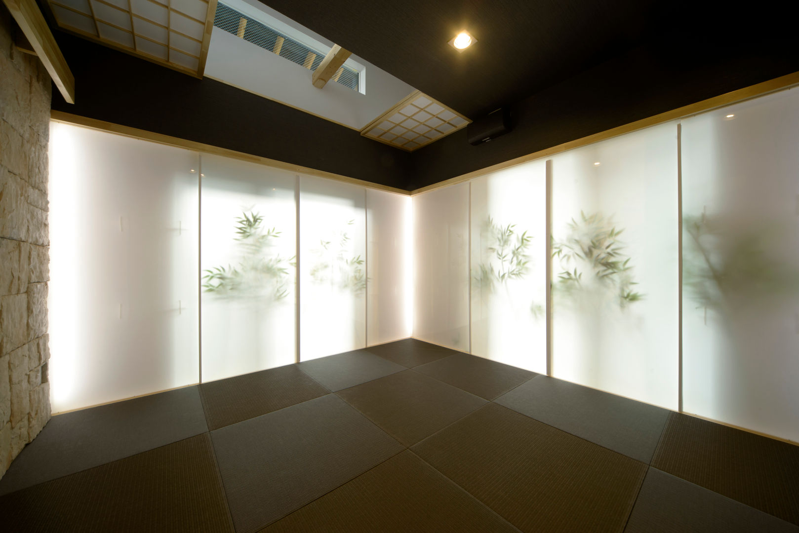 四季の家, 松浦一級建築設計事務所 松浦一級建築設計事務所 ห้องสันทนาการ ไม้ Wood effect ของตกแต่งและอุปกรณ์จิปาถะ
