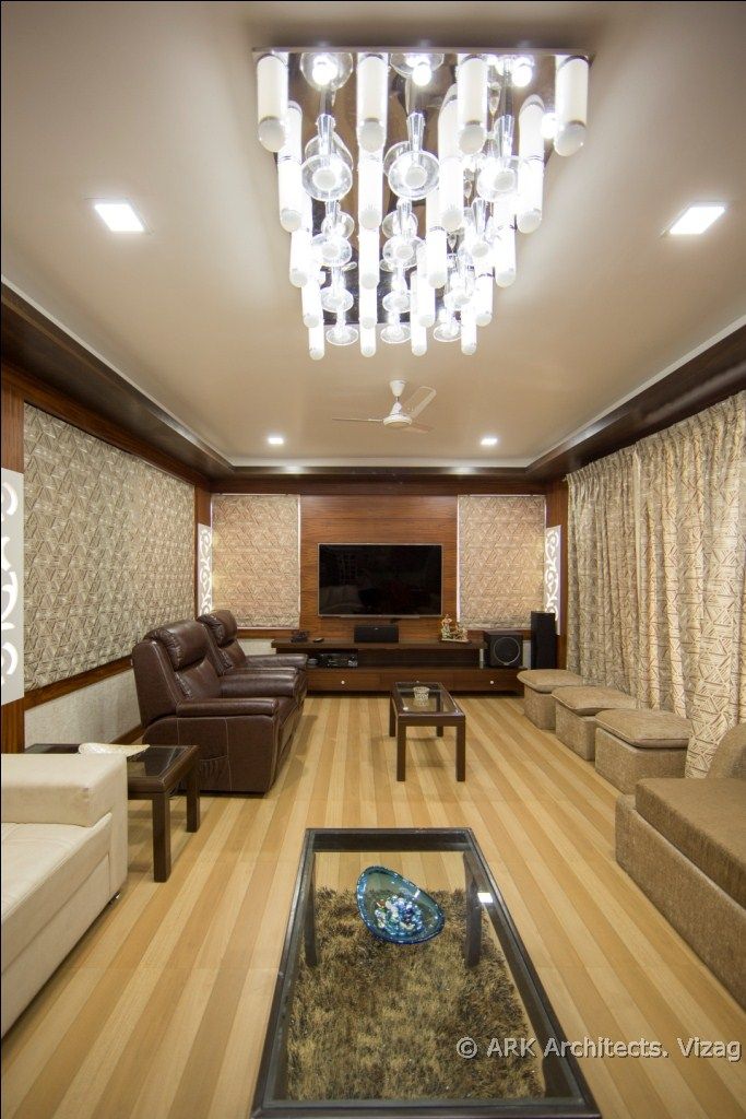 Hirawats House, ARK Architects & Interior Designers ARK Architects & Interior Designers Modern media room