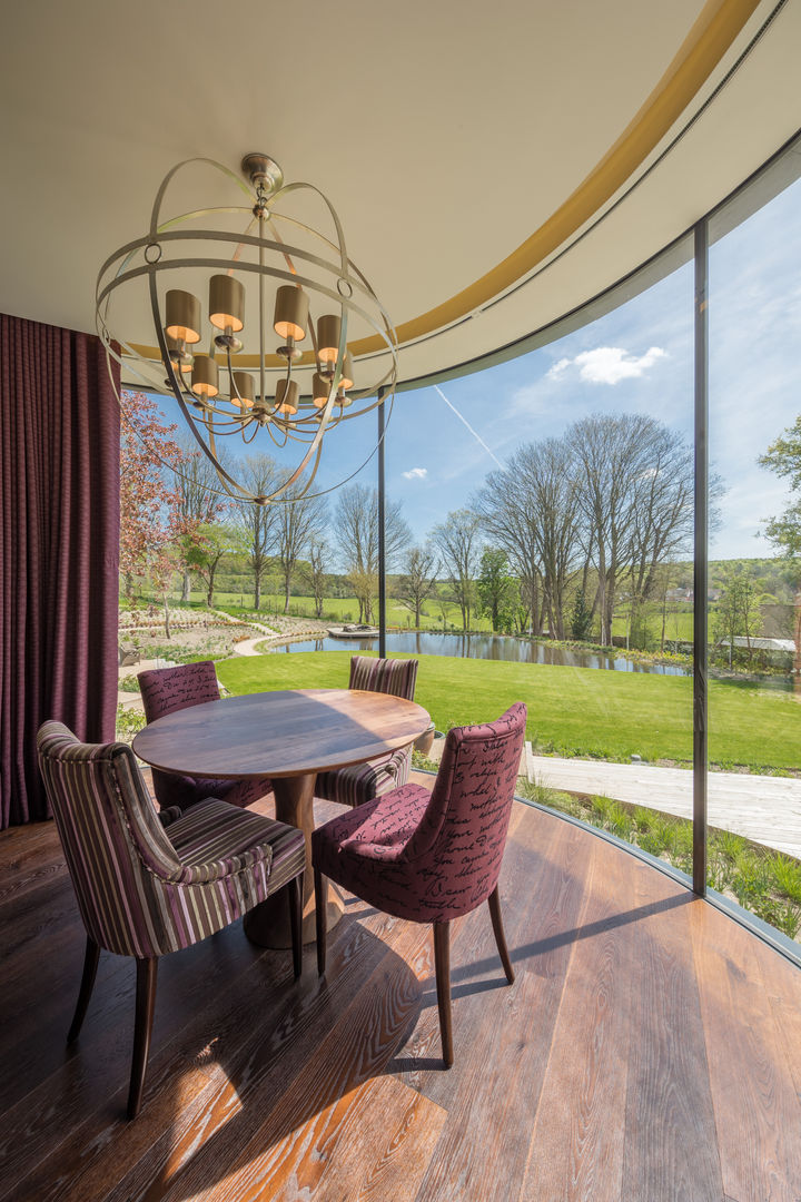 Incurvo, Adrian James Architects Adrian James Architects Modern dining room dining chair,dining table,views,light bright,open plan,modern,contemporary