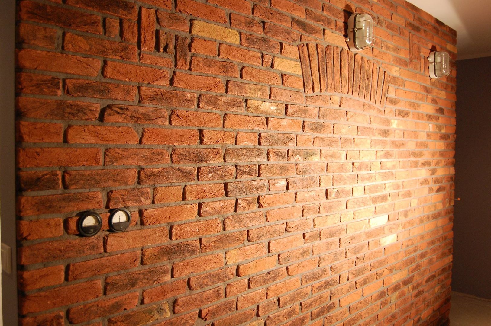RETRO LINE, ITA Poland s.c. ITA Poland s.c. Rustic style bedroom Bricks