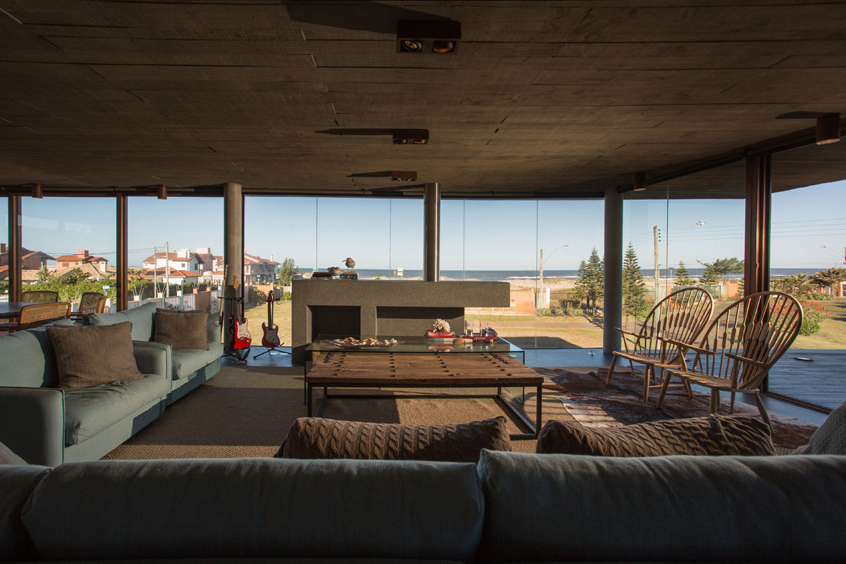 Casa La Plage, Stemmer Rodrigues Stemmer Rodrigues Living room