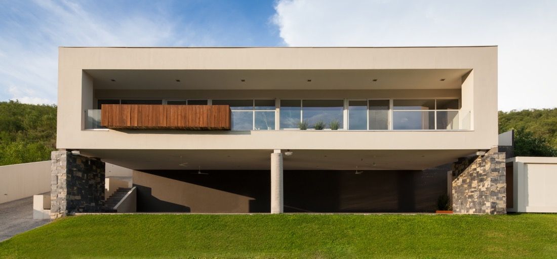 Fachada URBN Casas de estilo minimalista